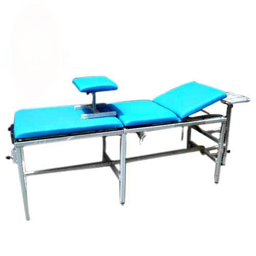 Traction 3 Fold Bed